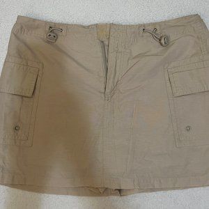 BW Sport light tan skort